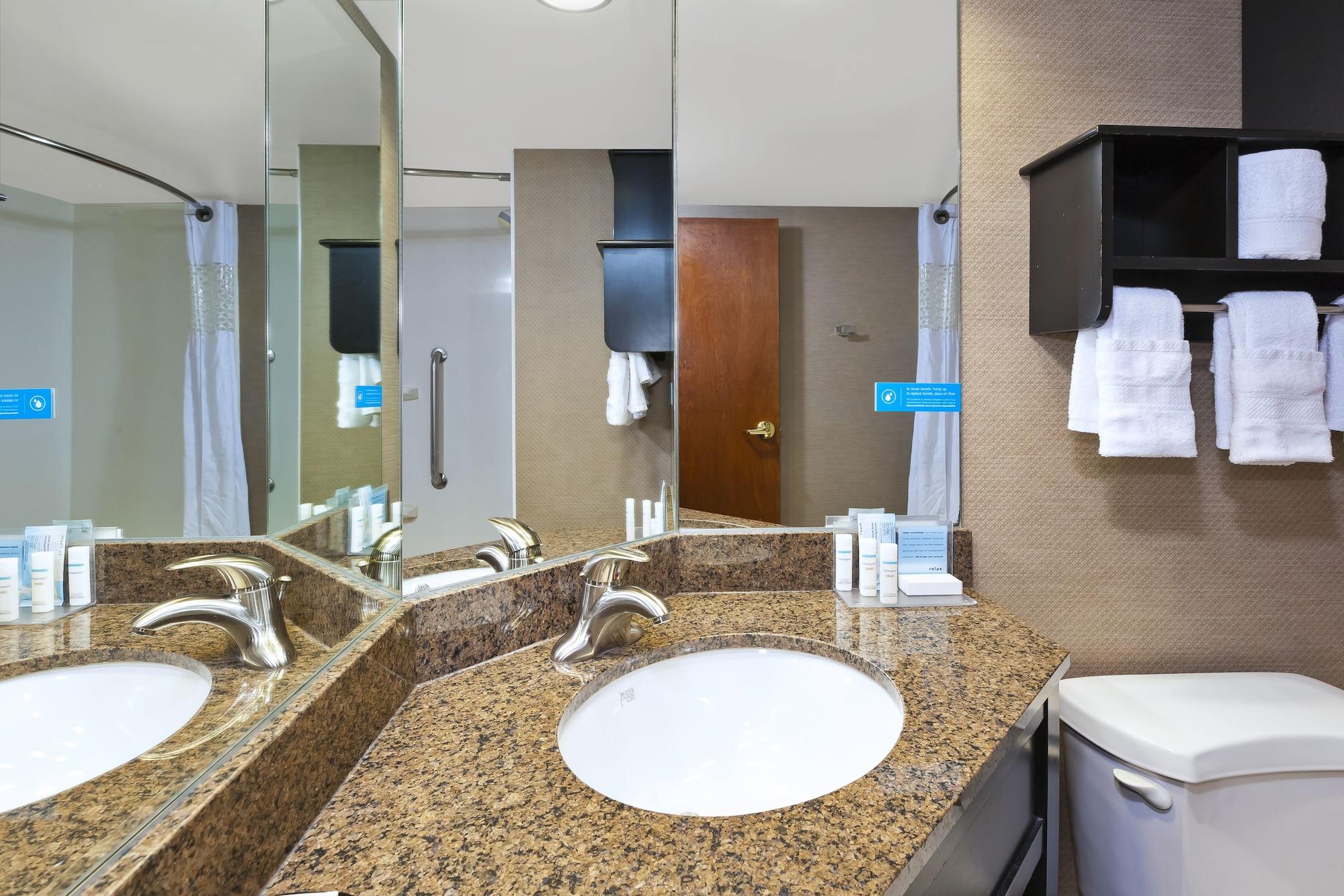 Surestay Plus Hotel By Best Western Stevensville St Joseph Exterior photo