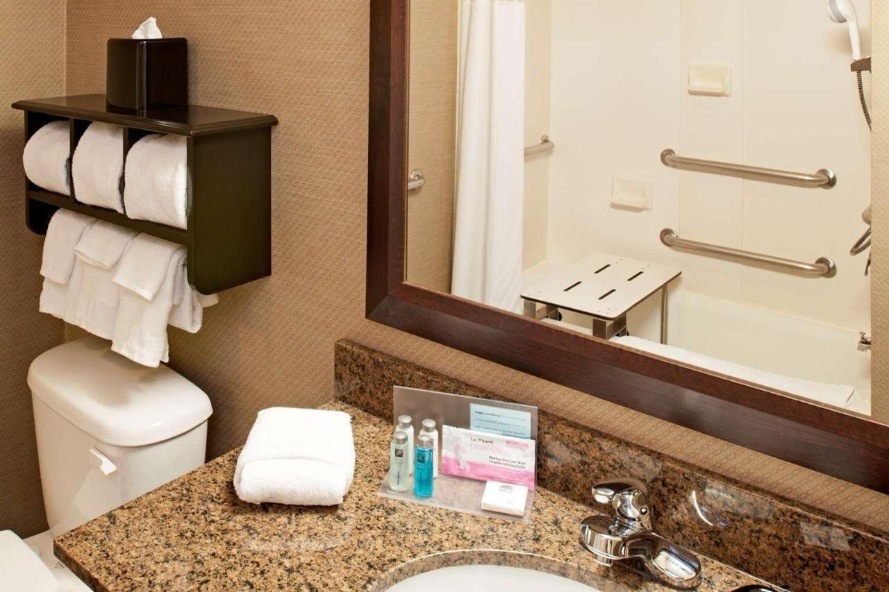 Surestay Plus Hotel By Best Western Stevensville St Joseph Exterior photo