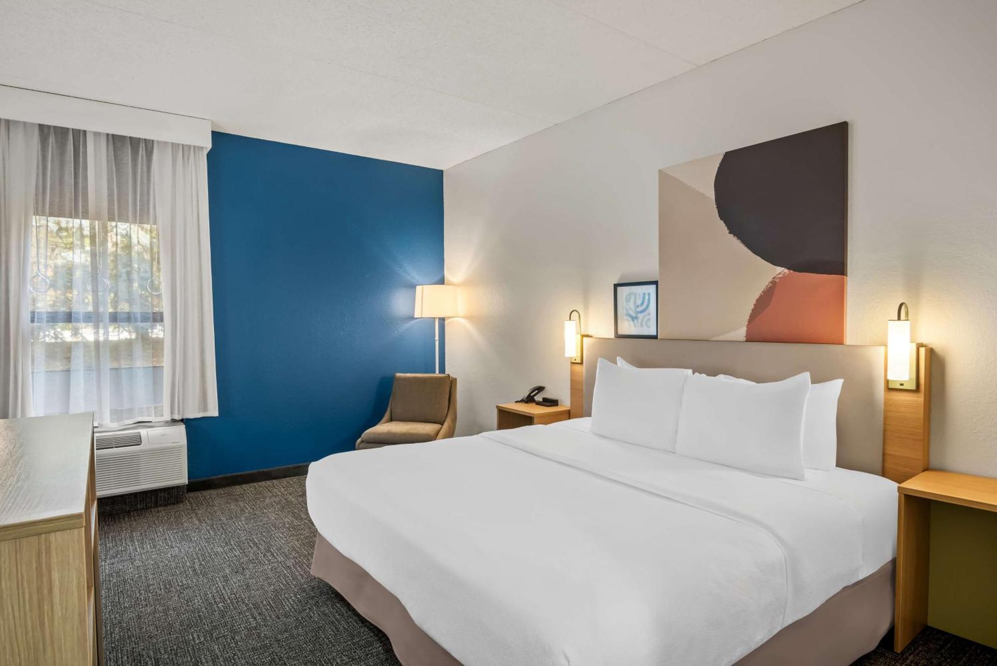 Surestay Plus Hotel By Best Western Stevensville St Joseph Exterior photo